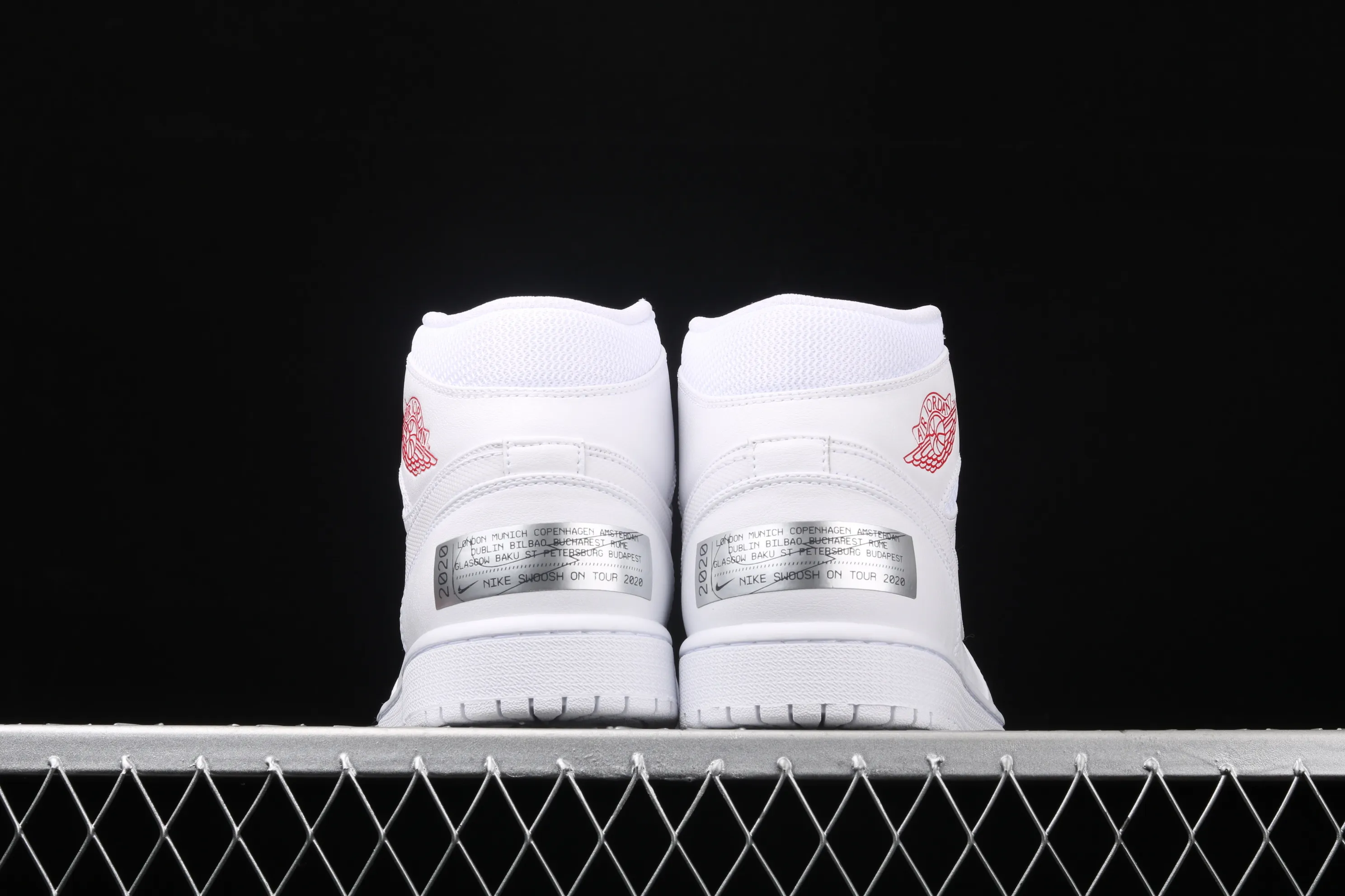 All Categories Air Jordan Jordan Series Basketball Shoes Air Jordan 1 Mid Air Jordan 1 Mid AJ1 Joe 1 China Tour 2020 Breaking Alliance CW7589-100